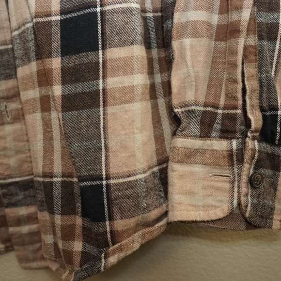 ❌SOLD❌Men's St. Johns Bay Flannel Shirt Size M - Picture 2 of 4